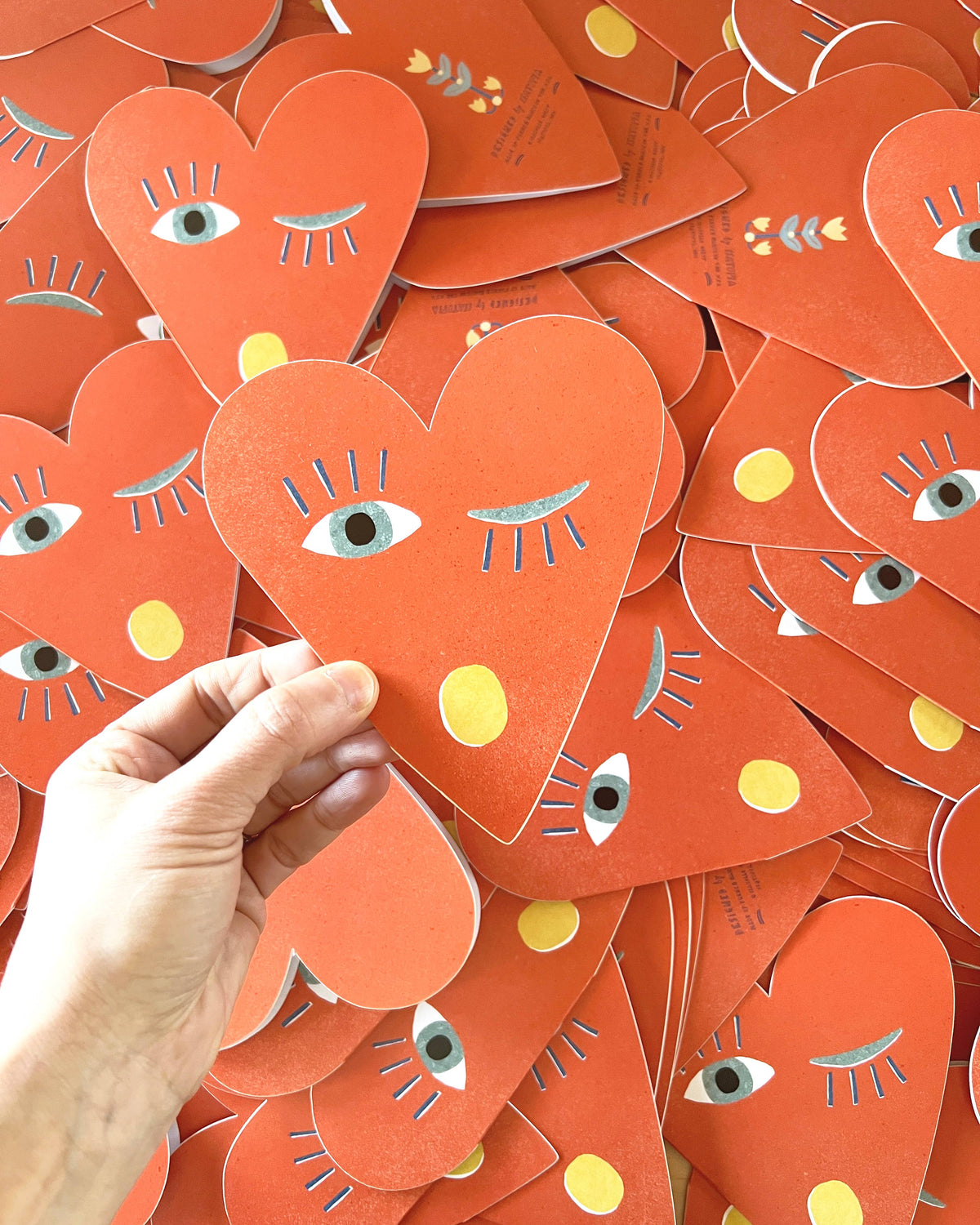 Heart Blink Gold - Die Cut Card