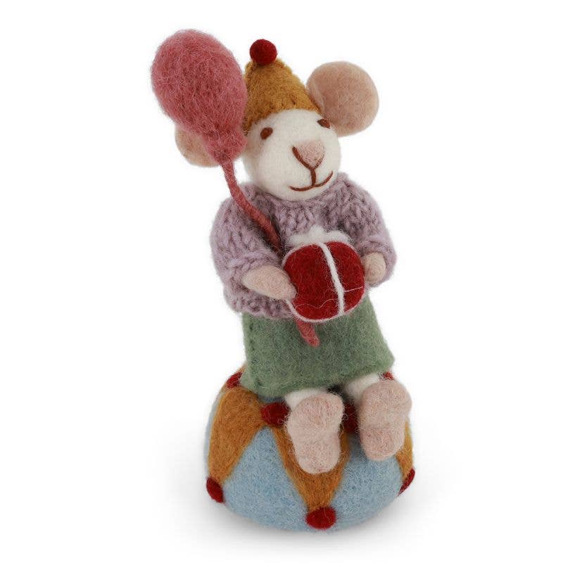 Small Girly Mouse w/Balloon & Present
