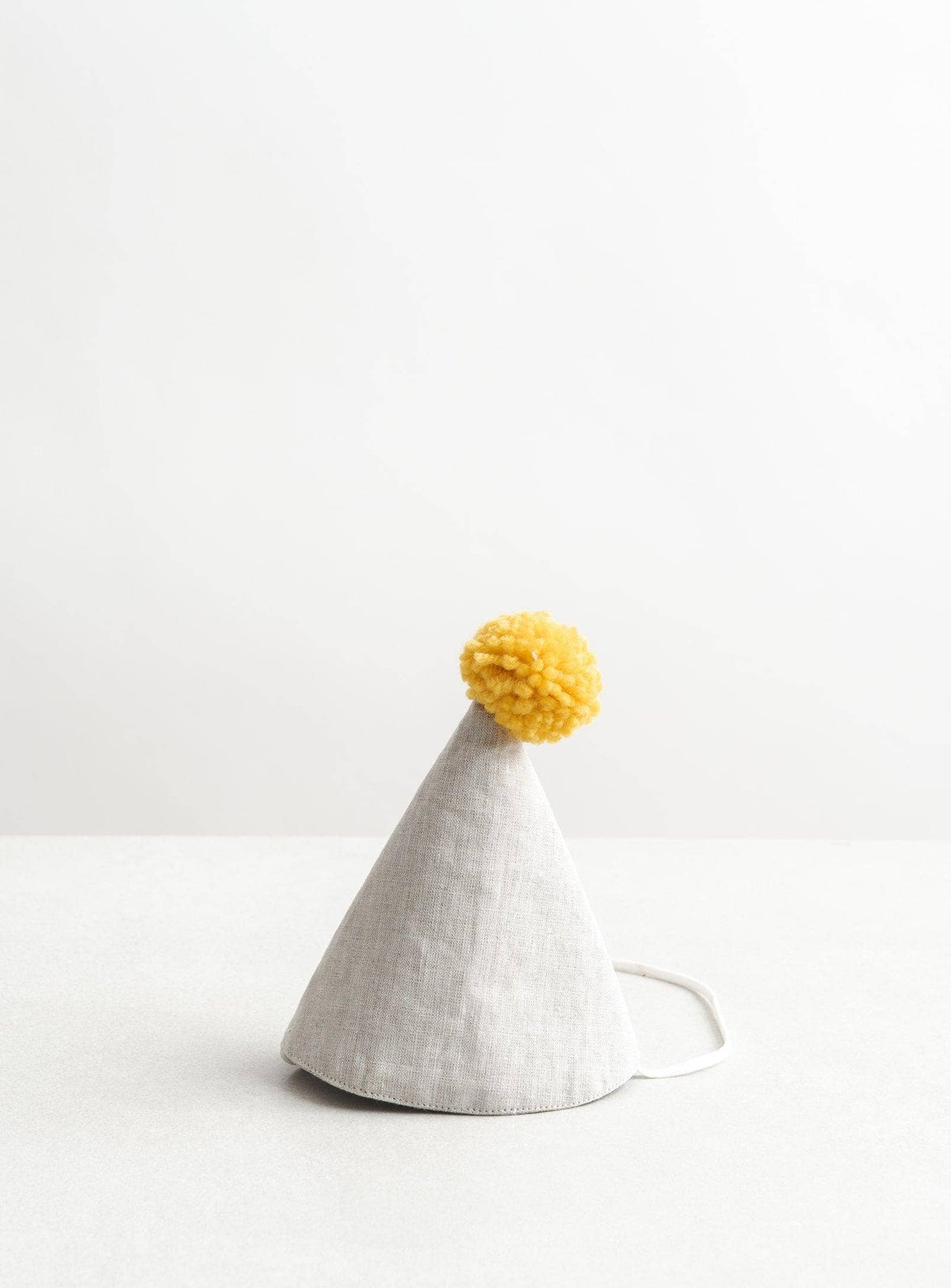 Linen Birthday Hat (Oatmeal)