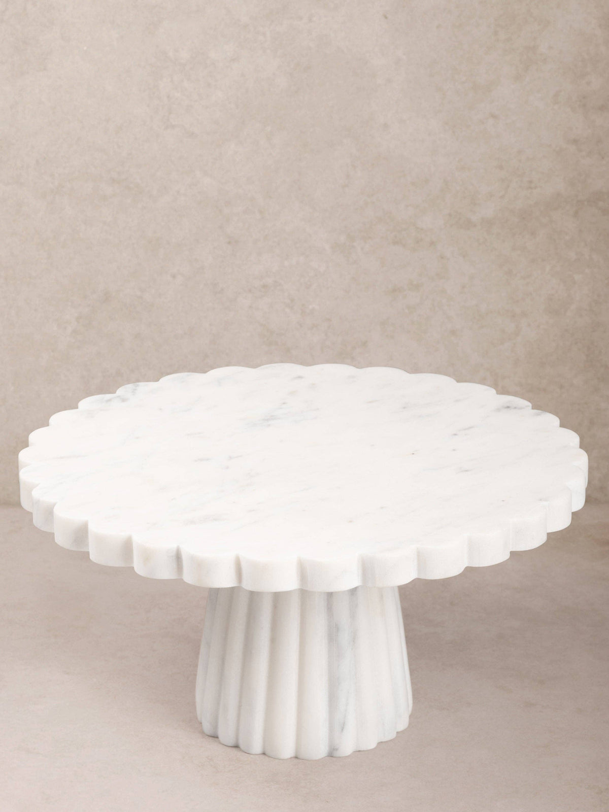 Bobby Marble Cake Stand